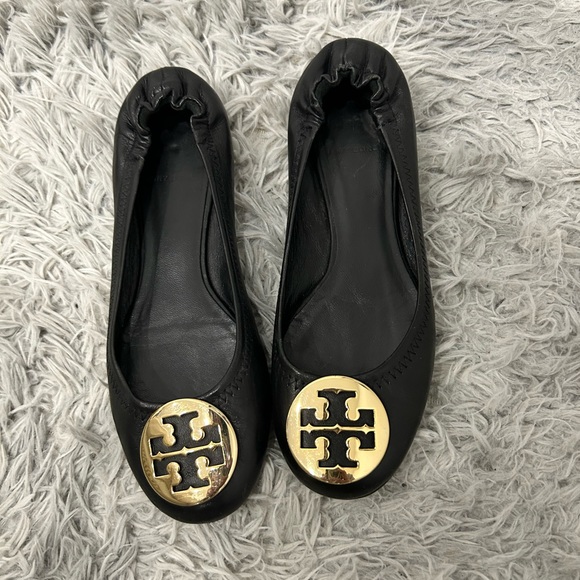 Tory Burch ballet flats 7 1/2 - Picture 1 of 2